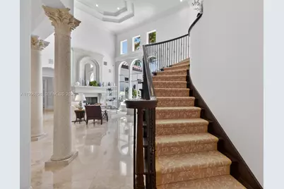 678 Hermitage Cir, Palm Beach Gardens, FL 33410 - Photo 24