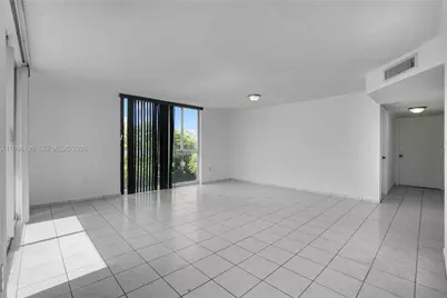 1688 West Ave #408, Miami Beach, FL 33139 - Photo 2