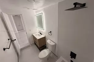 1261 NW 45th St, Miami, FL 33142 - Photo 10