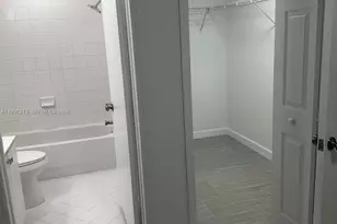 2930 SE 12th Rd, Homestead, FL 33035 - Photo 12