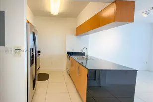 1750 N Bayshore Dr, Miami, FL 33132 - Photo 6