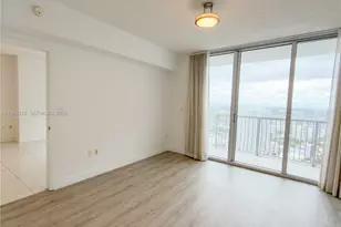 1750 N Bayshore Dr, Miami, FL 33132 - Photo 14