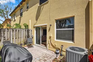 9041 SW 227th St, Cutler Bay, FL 33190 - Photo 28