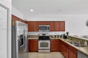 9041 SW 227th St, Cutler Bay, FL 33190 - Photo 8