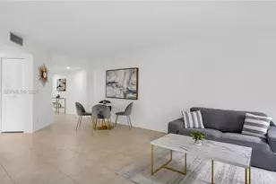 100 SW 130th Terrace, Pembroke Pines, FL 33027 - Photo 14