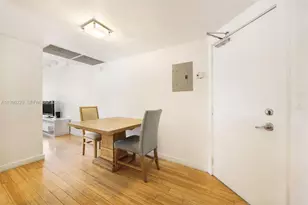 3915 N Meridian Ave, Miami Beach, FL 33140 - Photo 4