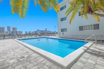 462 Golden Isles Dr #210, Hallandale Beach, FL 33009 - Photo 30