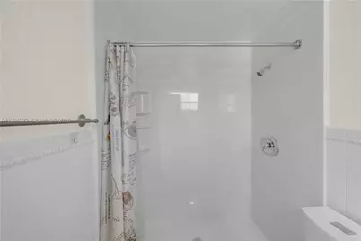 462 Golden Isles Dr #210, Hallandale Beach, FL 33009 - Photo 14