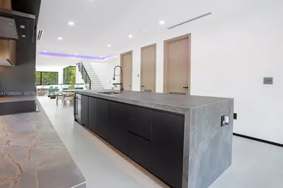 420 SW 15th Rd #420, Miami, FL 33129 - Photo 24