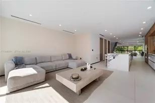 420 SW 15th Rd, Miami, FL 33129 - Photo 16