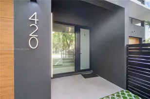 420 SW 15th Rd, Miami, FL 33129 - Photo 48