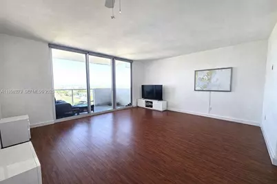 1200 West Ave #1411, Miami Beach, FL 33139 - Photo 4