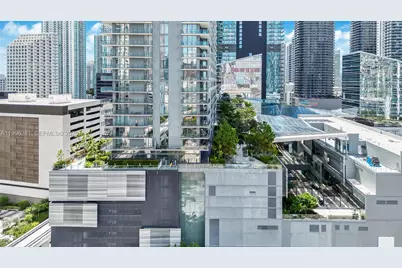68 SE 6th St #2104, Miami, FL 33131 - Photo 32