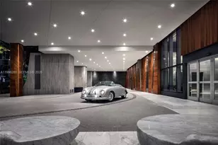 68 SE 6th St, Miami, FL 33131 - Photo 26