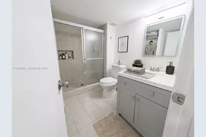 310 Lakeview Dr #105, Weston, FL 33326 - Photo 20