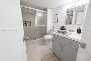 310 Lakeview Dr, Weston, FL 33326 - Photo 20