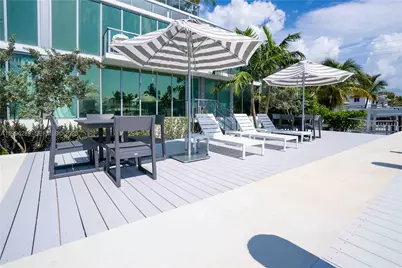 8425 Crespi Blvd #302, Miami Beach, FL 33141 - Photo 20