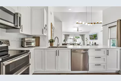 651 Shiloh Ter #651, Davie, FL 33325 - Photo 4