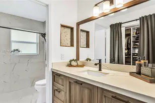 651 Shiloh Terrace, Davie, FL 33325 - Photo 6