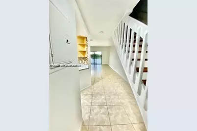 5200 NW 31st Ave #32, Fort Lauderdale, FL 33309 - Photo 2