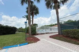 1016 Via Jardin, Riviera Beach, FL 33418 - Photo 20