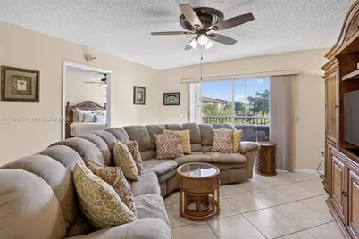 1651 SW 127th Ave #305A, Pembroke Pines, FL 33027 - Photo 2