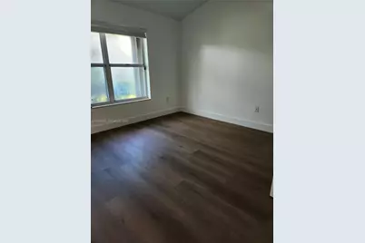 620 W Laurel Ln W, Pembroke Pines, FL 33027 - Photo 34