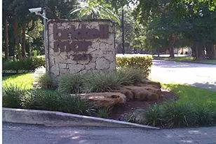 2201 Brickell Ave, Miami, FL 33129 - Photo 16