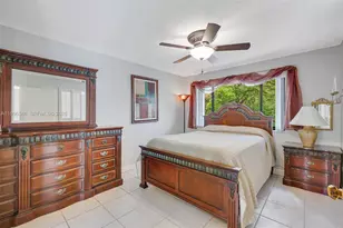 15485 N Miami Lakeway N, Miami Lakes, FL 33014 - Photo 26