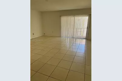 7160 Fairway Dr #J16, Miami Lakes, FL 33014 - Photo 2