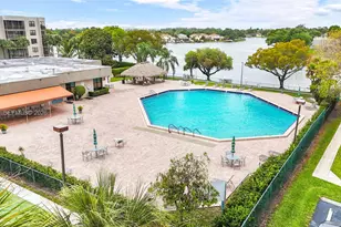 1101 Colony Point Cir, Pembroke Pines, FL 33026 - Photo 22