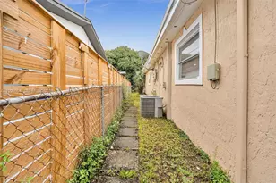 6640 Evergreen Dr, Miramar, FL 33023 - Photo 4