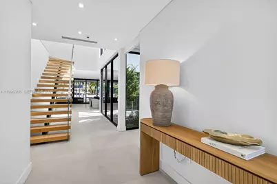 620 Solar Isle Dr, Fort Lauderdale, FL 33301 - Photo 18