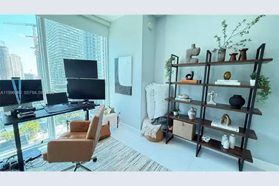 1080 SW Brickell Ave #1801, Miami, FL 33131 - Photo 16
