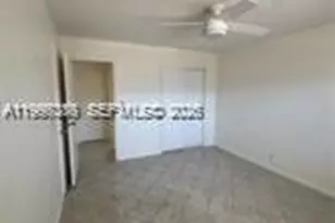 3923 NE 166th St, North Miami Beach, FL 33160 - Photo 14