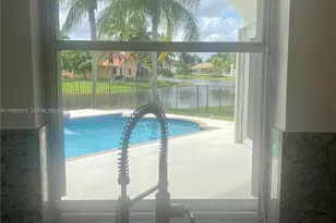 3066 Lakewood Cir, Weston, FL 33332 - Photo 8