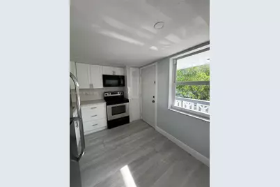 1398 NE 191st St #C305, Miami, FL 33179 - Photo 1