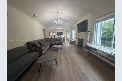 5116 SW 57th Ave, Miami, FL 33155 - Photo 6