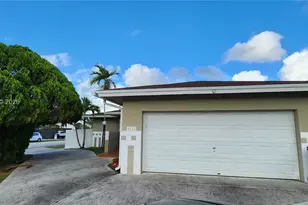 4725 SW 143rd Ave, Miami, FL 33175 - Photo 4