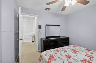 9481 Oak Grove Cir, Davie, FL 33328 - Photo 28