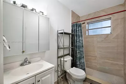 1519 NW 40th St, Miami, FL 33142 - Photo 6