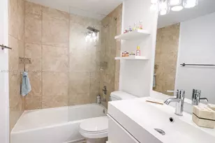 7501 E Treasure Dr, North Bay Village, FL 33141 - Photo 16