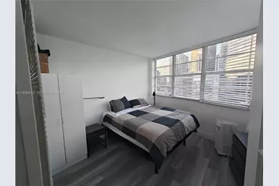 801 Brickell Bay Dr #1961, Miami, FL 33131 - Photo 18