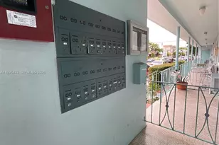 1004 Pennsylvania Ave, Miami Beach, FL 33139 - Photo 6