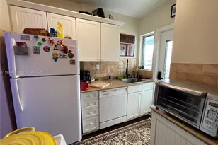 1004 Pennsylvania Ave, Miami Beach, FL 33139 - Photo 14