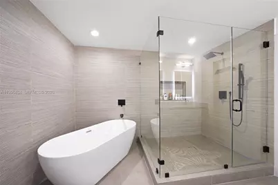 700 NE 25th St #1502, Miami, FL 33137 - Photo 24