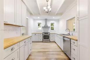 4235 Lennox Dr, Coconut Grove, FL 33133 - Photo 8