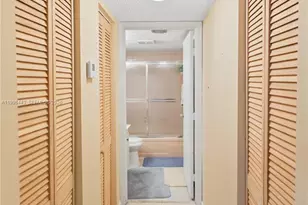 7640 NW 18th St, Margate, FL 33063 - Photo 10