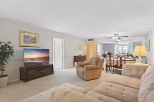 7640 NW 18th St, Margate, FL 33063 - Photo 12