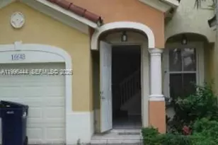 16648 SW 83rd Ln, Miami, FL 33193 - Photo 1